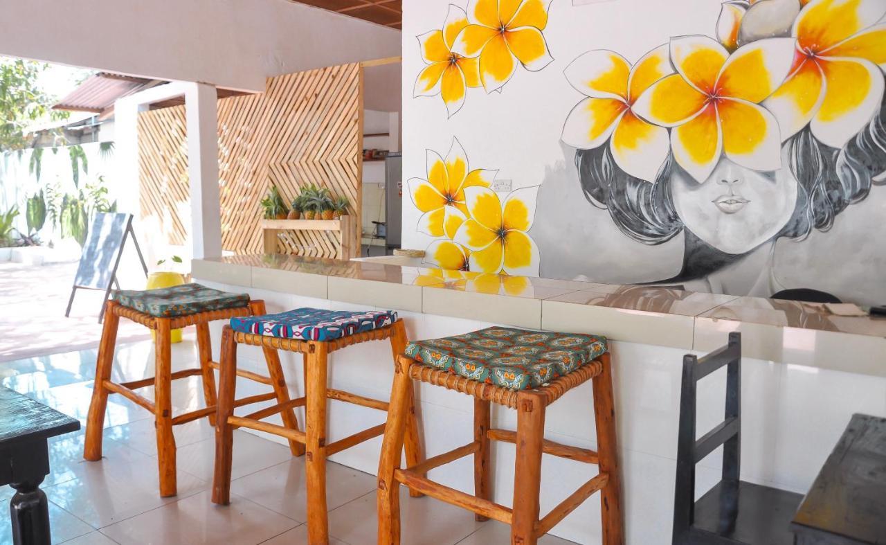 Papaya Guest House Nungwi Bagian luar foto